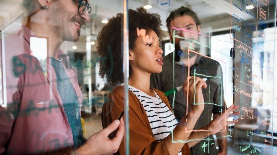 71 Prozent der Unternehmen starten KI-Projekte ohne Business Case