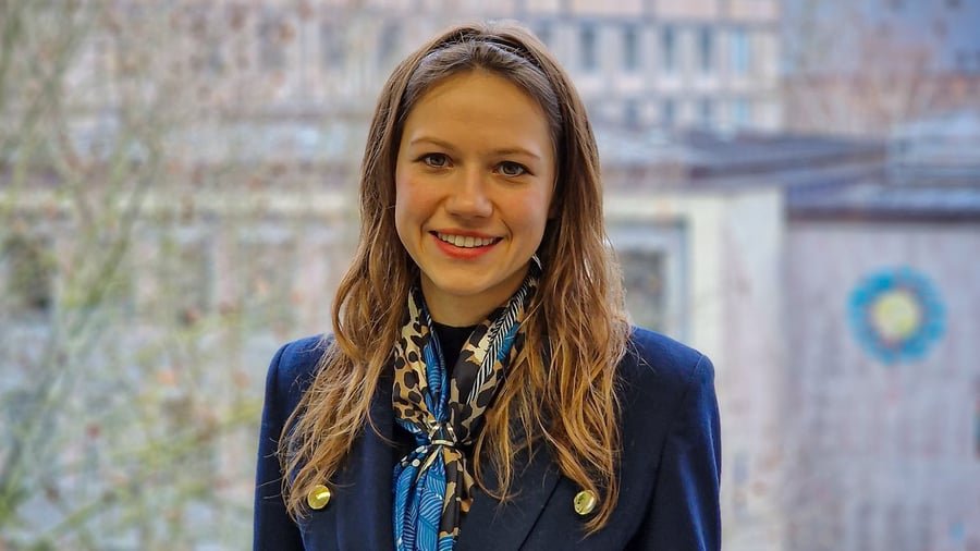 Alicia von Schenk leitet Lehrstuhl für KI an Uni Würzburg