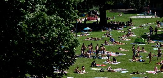 Potsdam plant Verbot von Smart Glasses in Schwimmbädern
