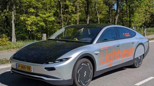 Solarautos erzeugen bis zu 80 Prozent Energie selbst