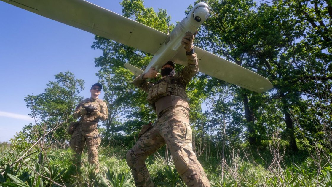 Ukrainische Drohnenangriffe auf Moskau zeigen Verwundbarkeit Russlands