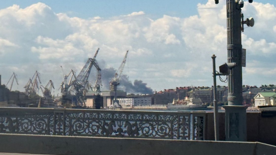 Ukrainische Drohnenangriffe auf St. Petersburg