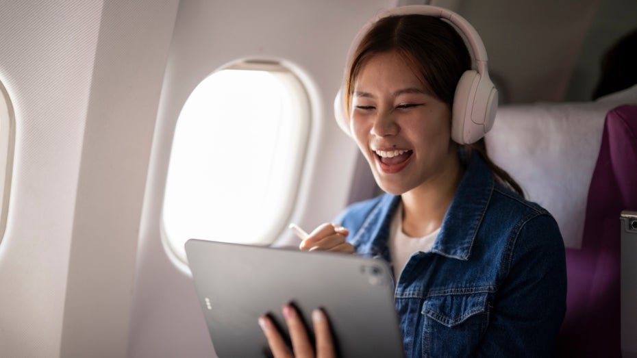 WLAN im Flugzeug: Was Passagiere wissen sollten
